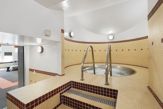 40 E 9th St Unit 609, Chicago, IL 60605 - view of swimming pool