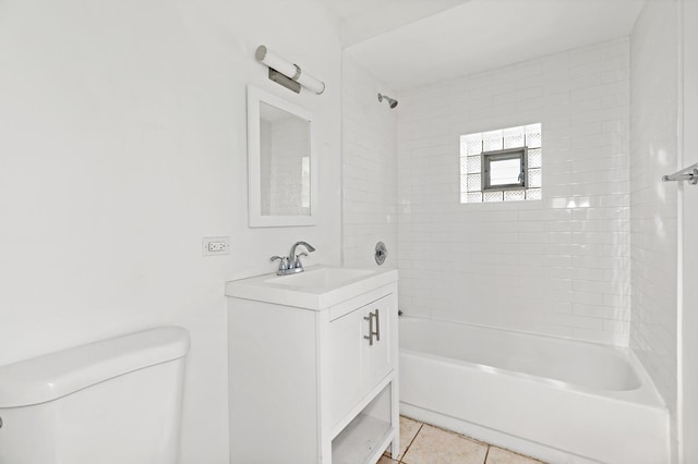 6104 S Dorchester Ave Unit 2S, Chicago, IL 60637 - bathroom with shower / washtub combination, toilet, vanity, and tile patterned floors