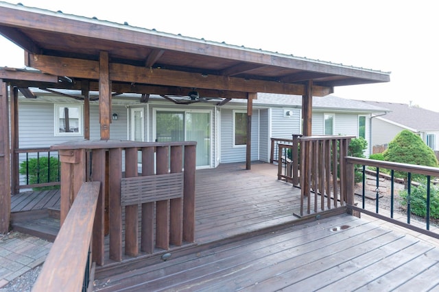 deck with a ceiling fan