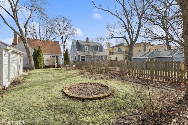 view of yard with fence