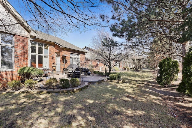 view of yard with a patio