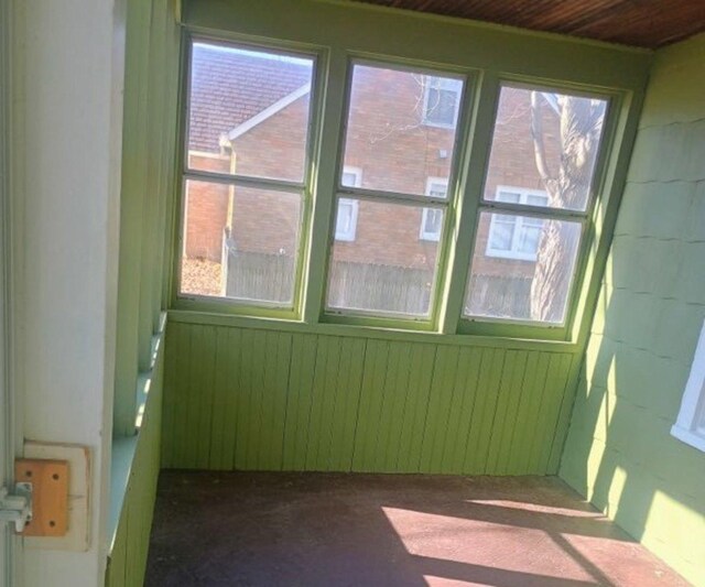 view of unfurnished sunroom