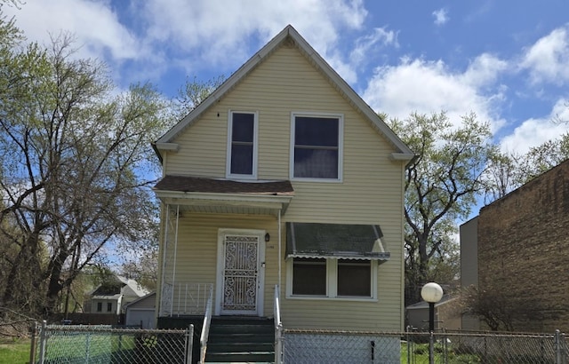 11733 S Stewart Ave, Chicago, IL 60628 - view of front of property with a fenced front yard