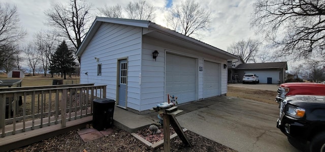 view of detached garage