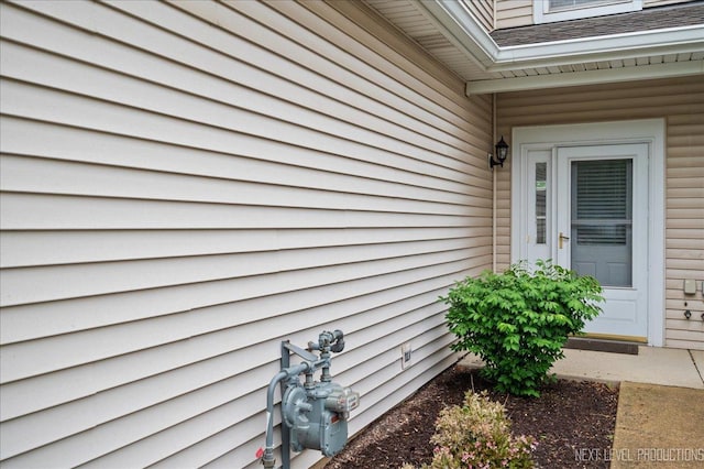 109 Oxford Ct Unit 0, Oswego, IL 60543 - entrance to property featuring roof with shingles