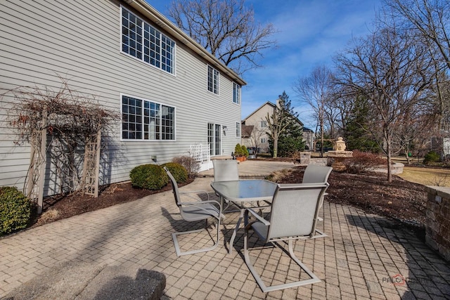 view of patio with outdoor dining space