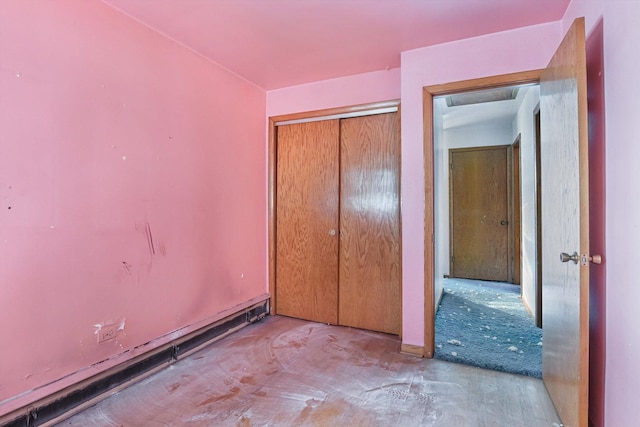 unfurnished bedroom featuring a closet