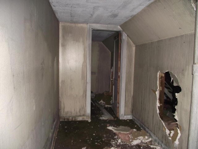 6430 S Honore St, Chicago, IL 60636 - interior space with vaulted ceiling