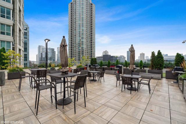 view of patio featuring a city view