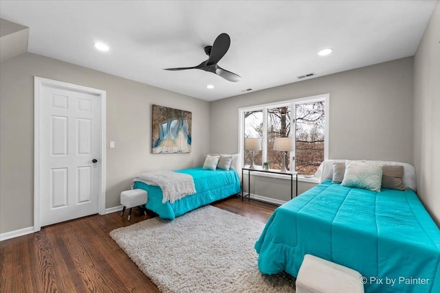 bedroom with visible vents, recessed lighting, a ceiling fan, and wood finished floors