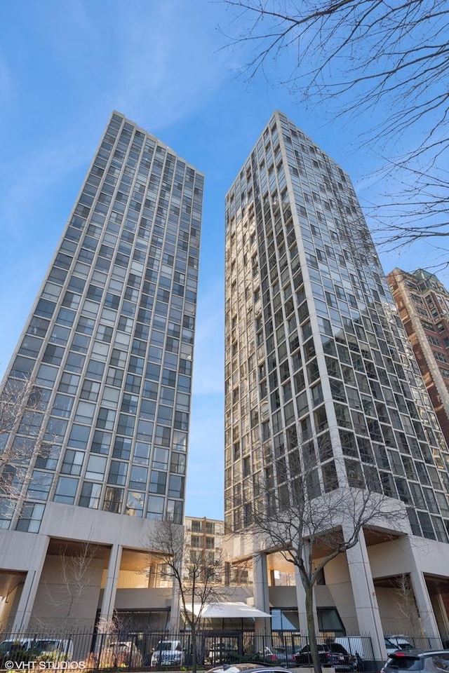 345 W Fullerton Pkwy Unit 1006, Chicago, IL 60614 - view of building exterior