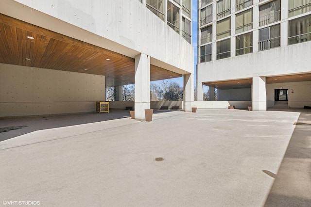 345 W Fullerton Pkwy Unit 1006, Chicago, IL 60614 - view of property's community