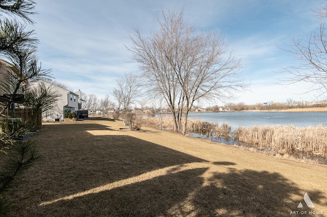 view of yard with a water view