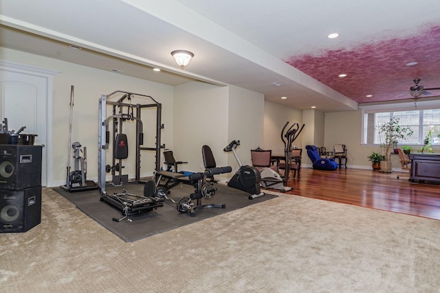 workout area with a ceiling fan, carpet flooring, recessed lighting, and baseboards