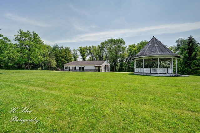 8106 Maple St, Marengo, IL 60152 - photo 3