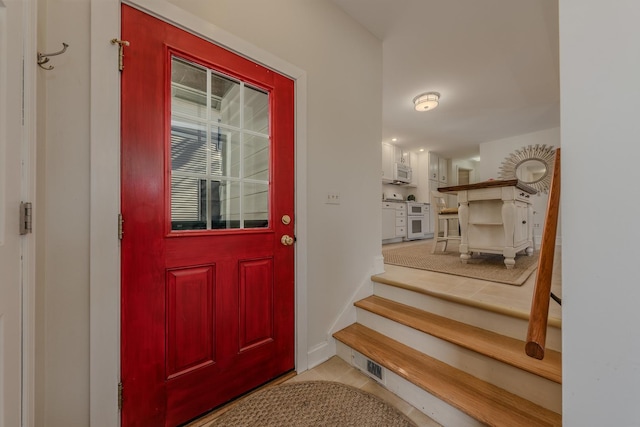 421 Dodson St, Geneva, IL 60134 - view of exterior entry