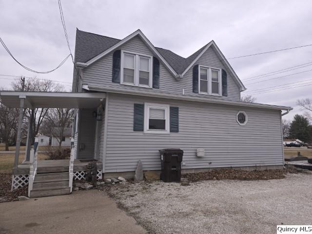 view of front of house