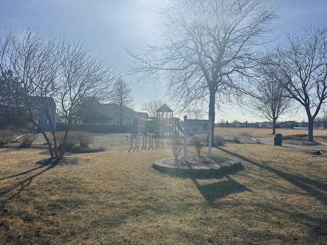 121 S Annandale Dr, Lake In The Hills, IL 60156 - view of yard with playground community