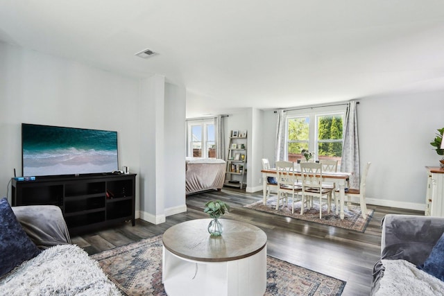 611 Mccarthy Rd, Lemont, IL 60439 - living room with wood finished floors and baseboards