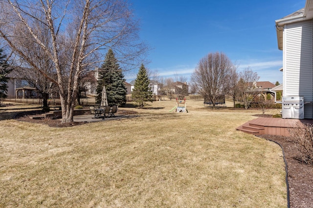 view of yard with a patio