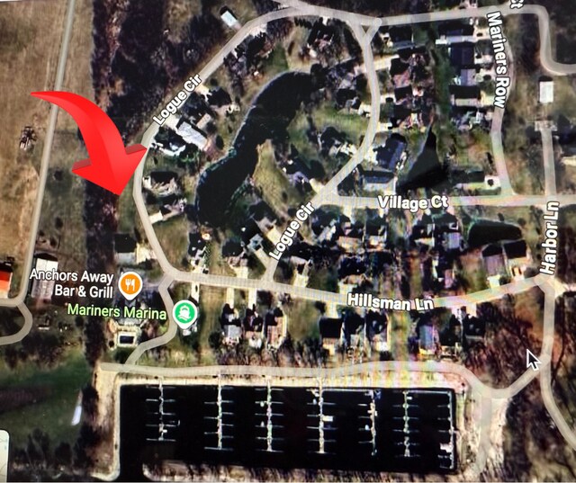 1 Logue Cir, Seneca, IL 61360