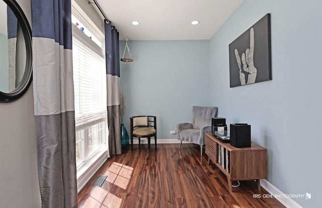 sitting room featuring recessed lighting, visible vents, baseboards, and wood finished floors