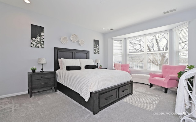 bedroom featuring recessed lighting, visible vents, baseboards, and carpet flooring