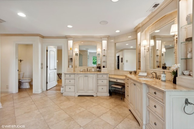 full bath with tile patterned floors, visible vents, toilet, and crown molding