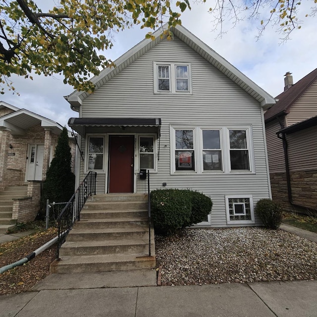 bungalow featuring entry steps