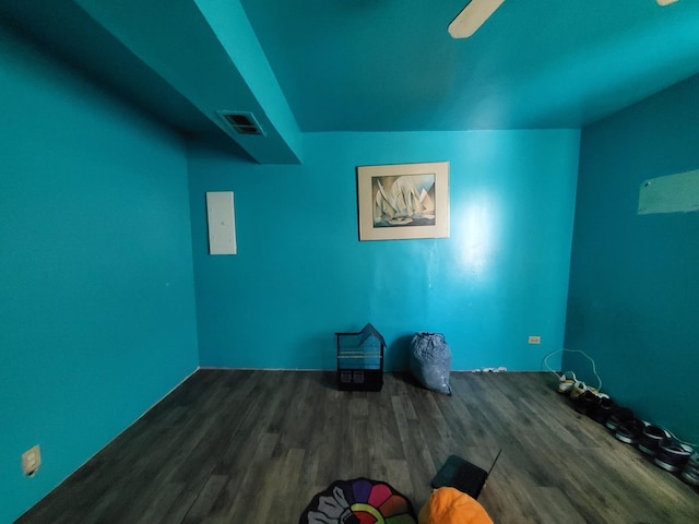 818 Campbell Ave, Calumet City, IL 60409 - spare room featuring visible vents, ceiling fan, and wood finished floors