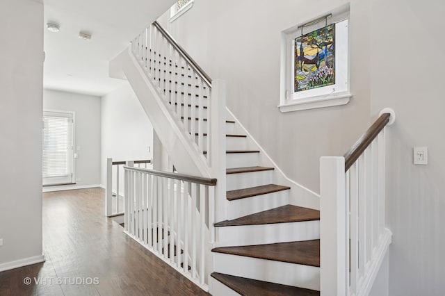 1616 S Indiana Ave Unit A2, Chicago, IL 60616 - stairs featuring baseboards and wood finished floors