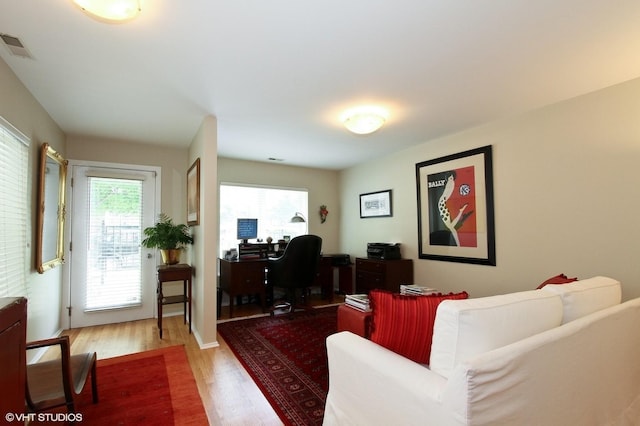 1616 S Indiana Ave Unit A2, Chicago, IL 60616 - living room featuring visible vents and wood finished floors