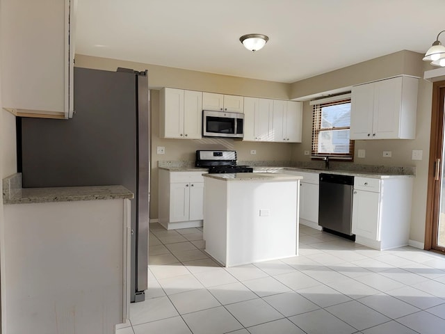 731 Roaring Brook Ln, Algonquin, IL 60102 - photo 9