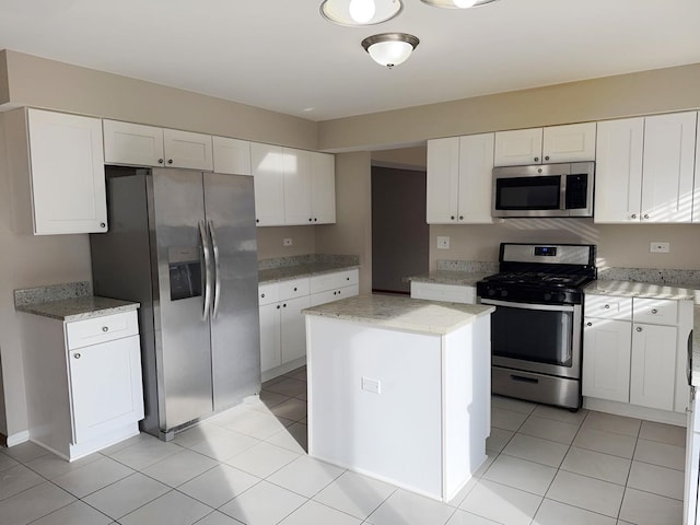 731 Roaring Brook Ln, Algonquin, IL 60102 - photo 10