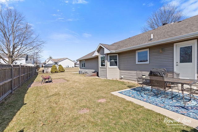 view of yard with a patio area and fence