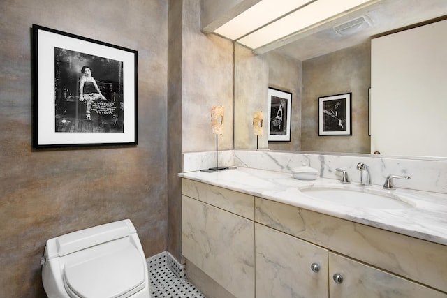 680 N Lake Shore Dr Unit 1602, Chicago, IL 60611 - bathroom featuring vanity and toilet