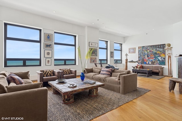 680 N Lake Shore Dr Unit 1602, Chicago, IL 60611 - living room featuring wood finished floors and recessed lighting