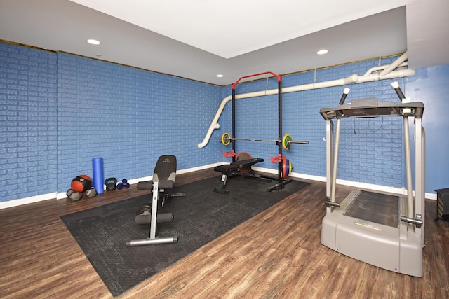 3916 Tallgrass Dr, Champaign, IL 61822 - exercise area featuring baseboards, recessed lighting, and wood finished floors