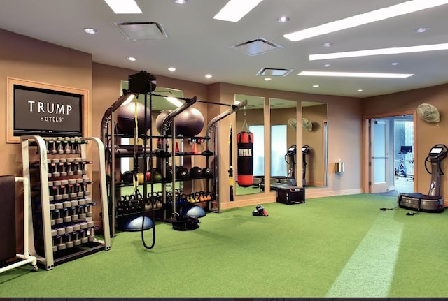 workout area with carpet, recessed lighting, and baseboards