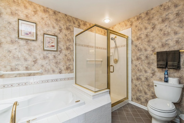 full bath with a garden tub, toilet, a shower stall, and wallpapered walls