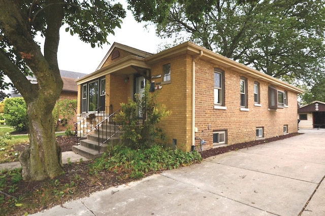 view of front facade with brick siding