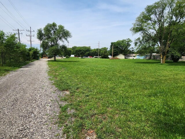 2242 Brentwood Ave, Montgomery, IL 60538 - photo 3