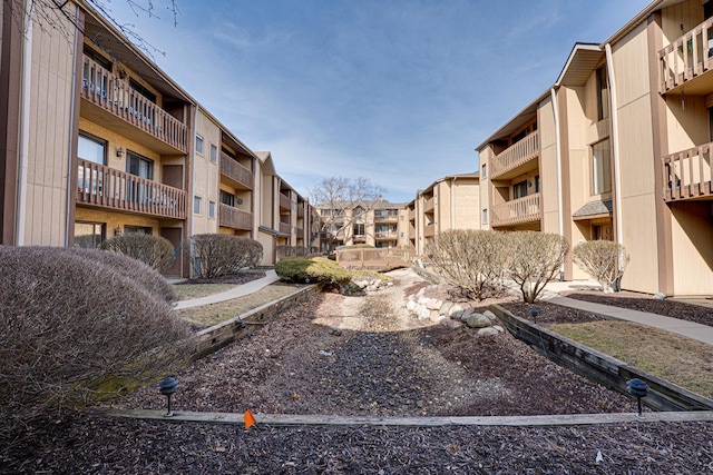 view of home's community featuring a residential view