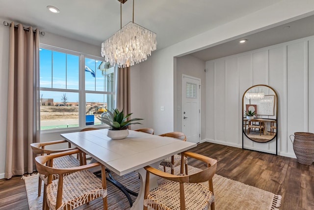 dining area featuring recessed lighting, baseboards, a chandelier, and dark wood-style flooring