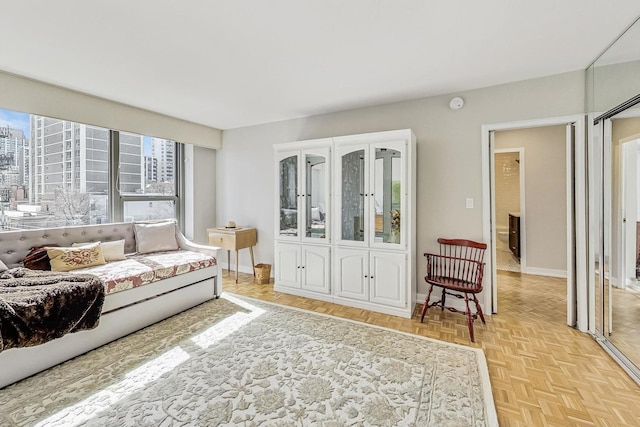 living area with baseboards