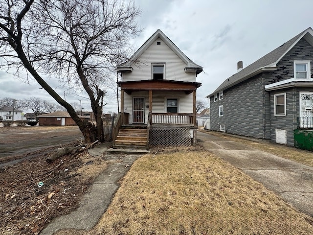 view of front of property featuring covered porch