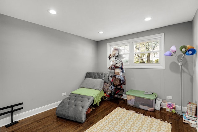 11551 S Justine St, Chicago, IL 60643 - sitting room featuring wood finished floors and recessed lighting