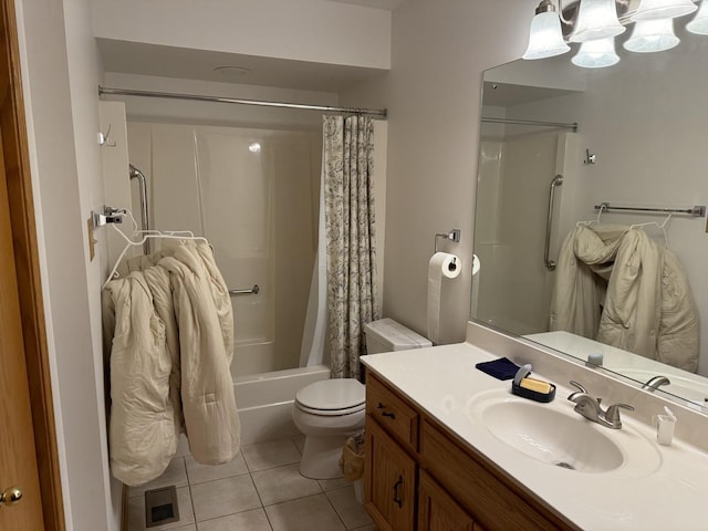 full bathroom with vanity, visible vents, tile patterned flooring, shower / bath combo with shower curtain, and toilet