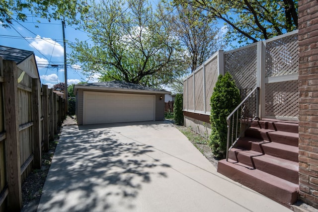 3119 W 83rd St, Chicago, IL 60652 - detached garage featuring fence