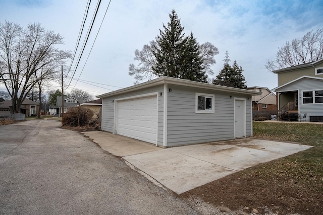 view of detached garage